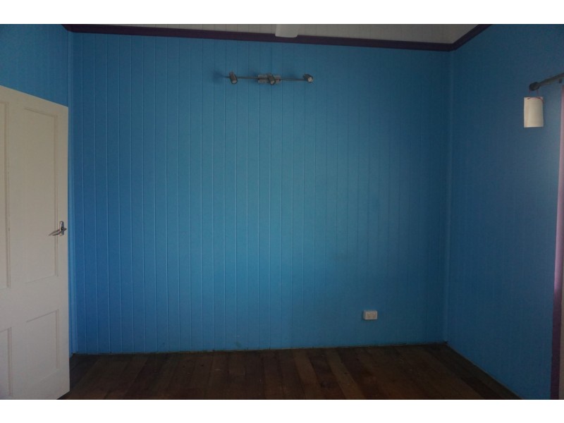 84 Livingstone Street, Bowen QLD 4805