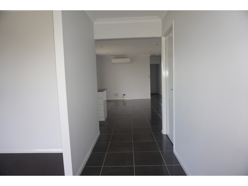 13 Hamilton Street, Bowen QLD 4805