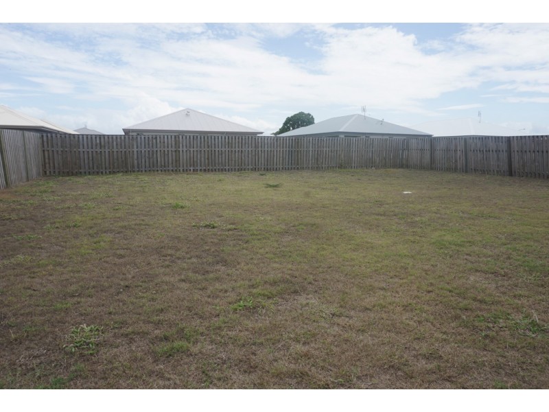 13 Hamilton Street, Bowen QLD 4805