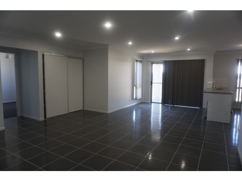 153 Queens Road, Bowen QLD 4805