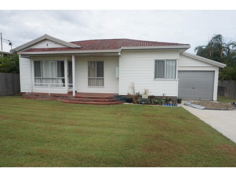 32 Kennedy Street, Bowen QLD 4805