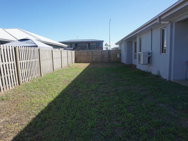 8 Baker Street, Bowen QLD 4805