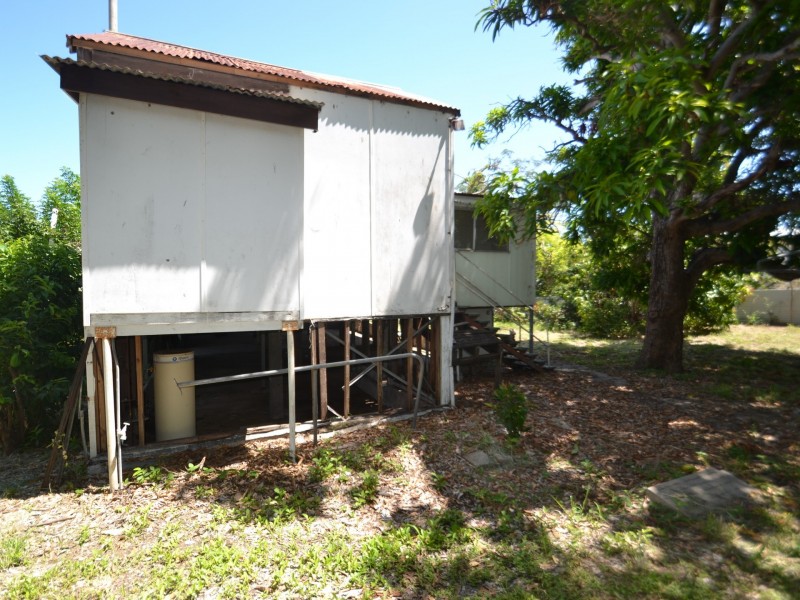 24 John Street, Bowen QLD 4805