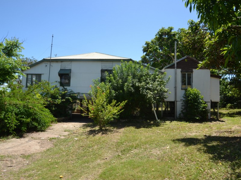 24 John Street, Bowen QLD 4805