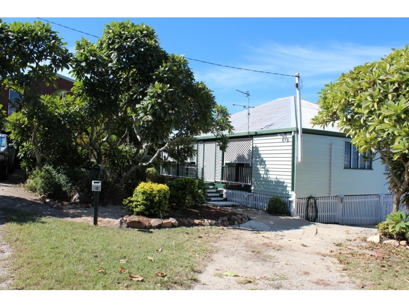 12 Hay Street, Bowen QLD 4805
