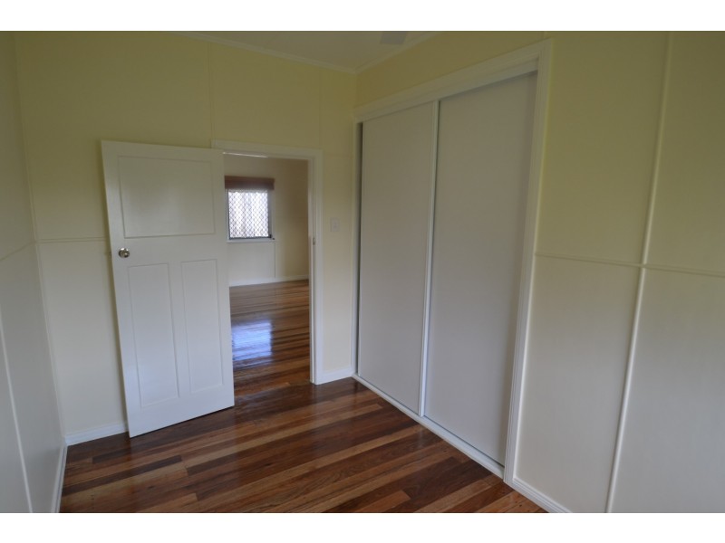37 Livingstone Street, Bowen QLD 4805