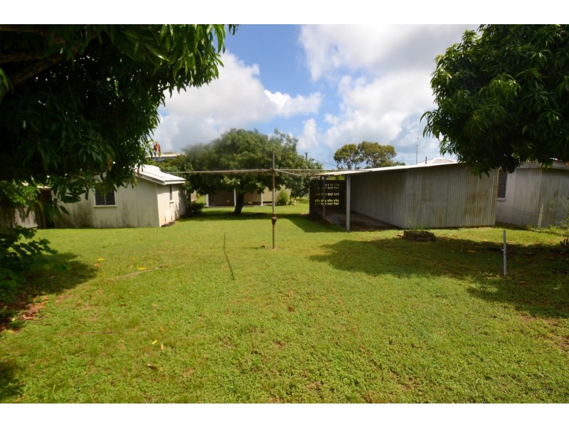 37 Livingstone Street, Bowen QLD 4805