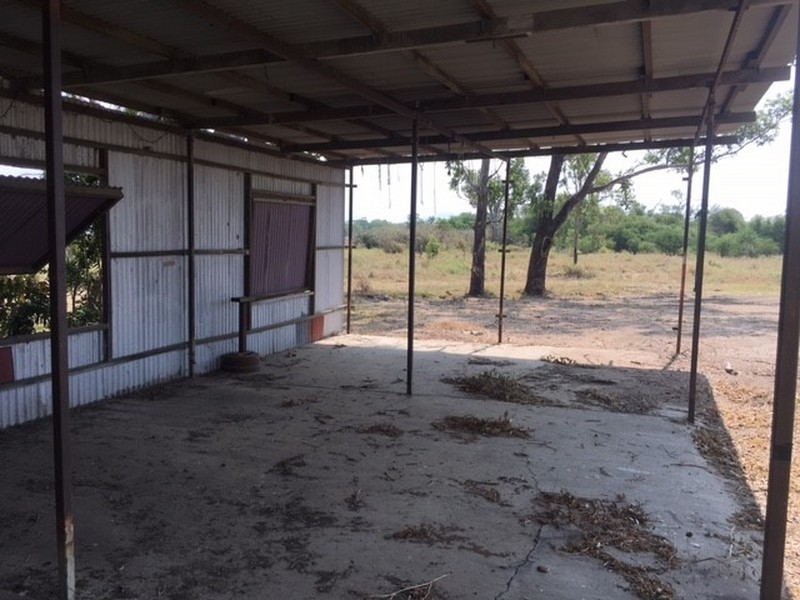 81 Cheffins Road, Bowen QLD 4805