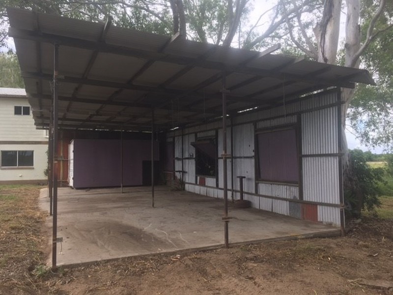 81 Cheffins Road, Bowen QLD 4805