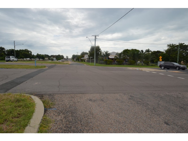 19 Sinclair Street, Bowen QLD 4805