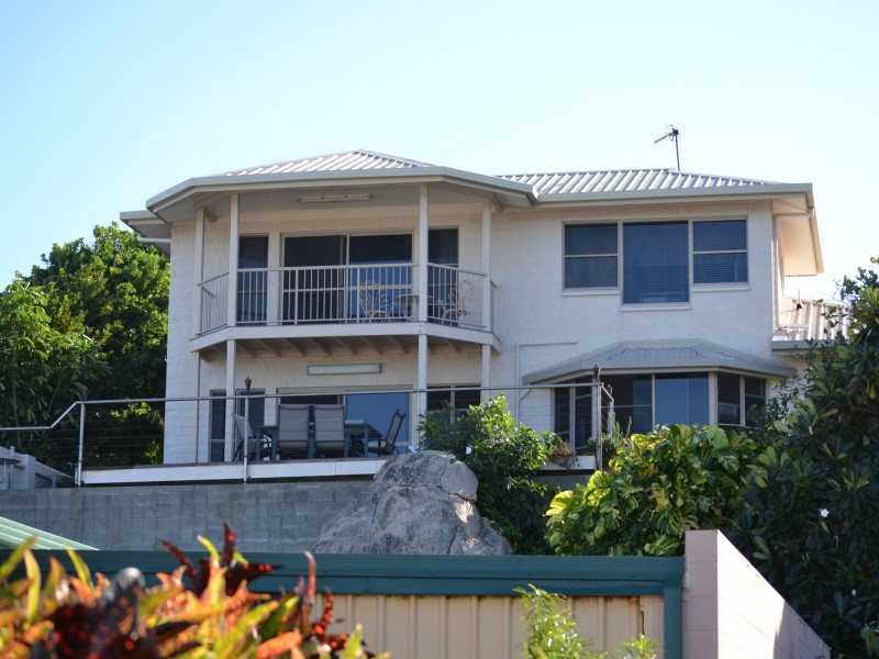 11 Avicennia Street, Bowen QLD 4805