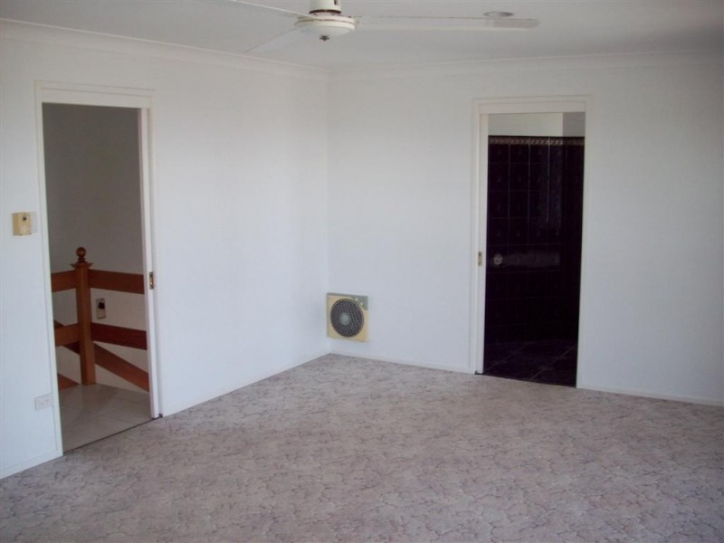 11 Avicennia Street, Bowen QLD 4805