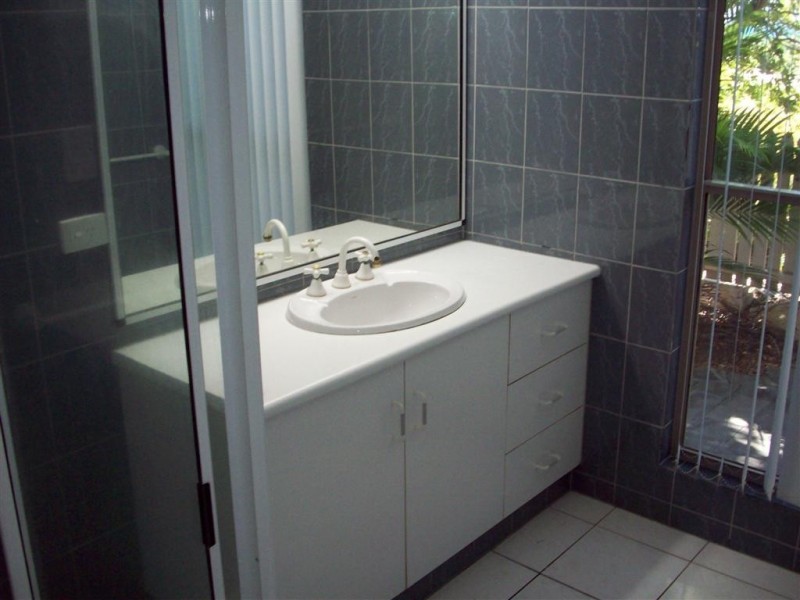 11 Avicennia Street, Bowen QLD 4805