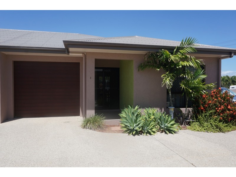 1/11 Kennedy Street, Bowen QLD 4805