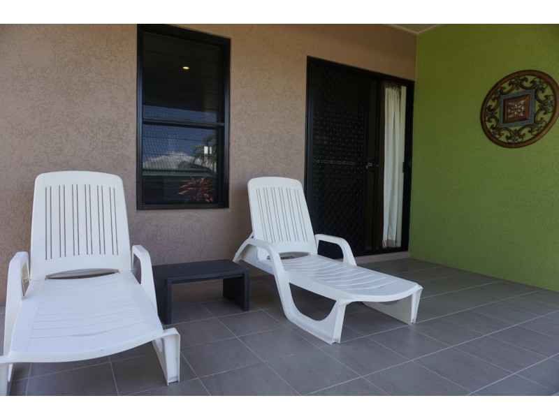 1/11 Kennedy Street, Bowen QLD 4805