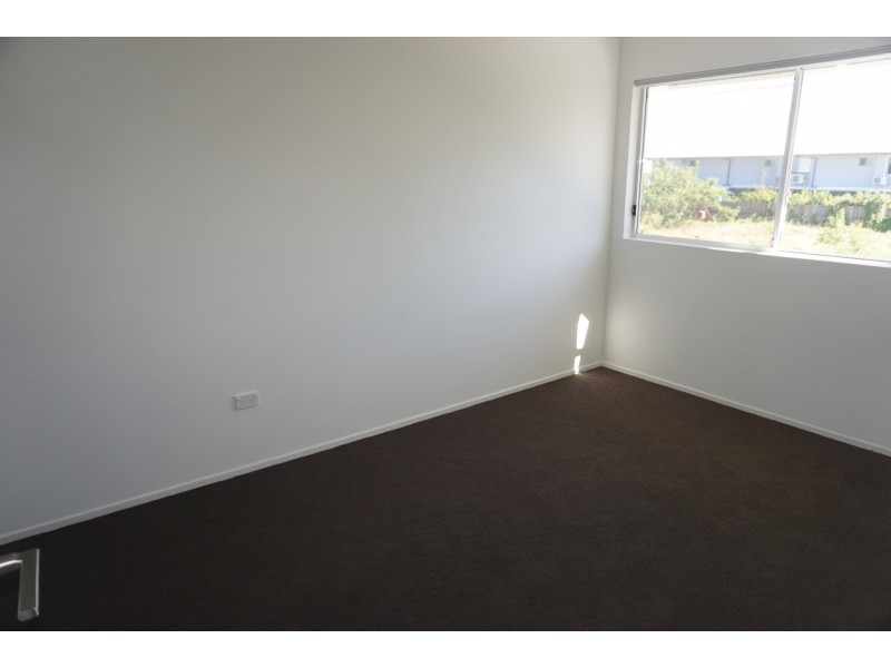 Unit 11/10 Williams Street, Bowen QLD 4805