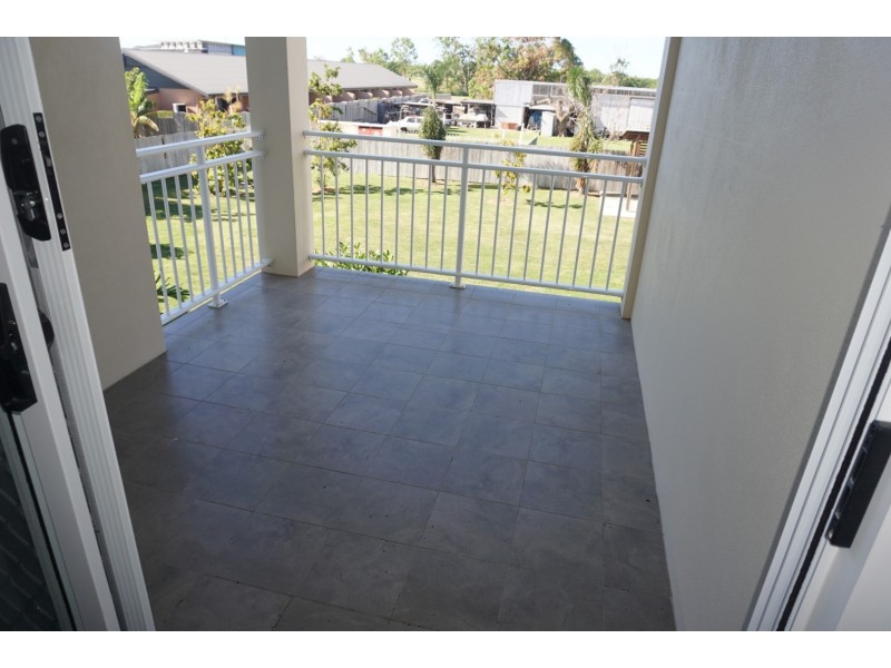 Unit 11/10 Williams Street, Bowen QLD 4805