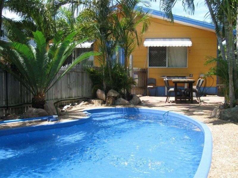 18 Gloucester Street, Bowen QLD 4805