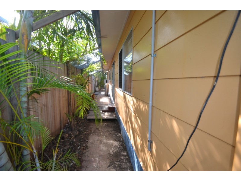 18 Gloucester Street, Bowen QLD 4805