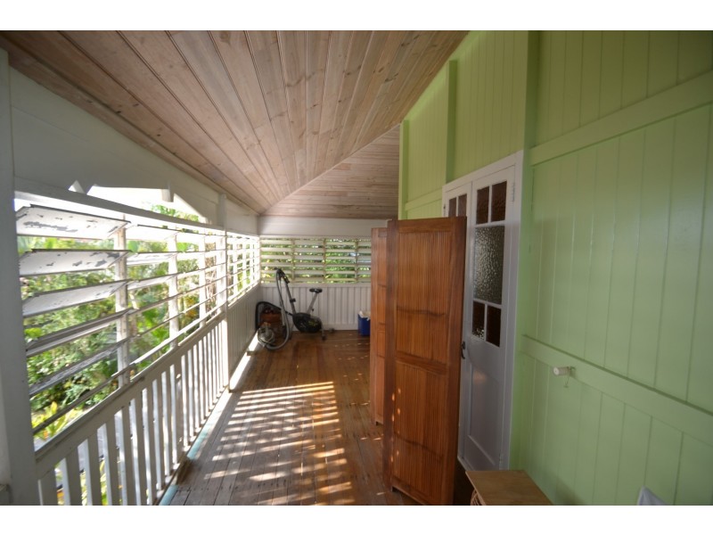 19 Poole st, Bowen QLD 4805