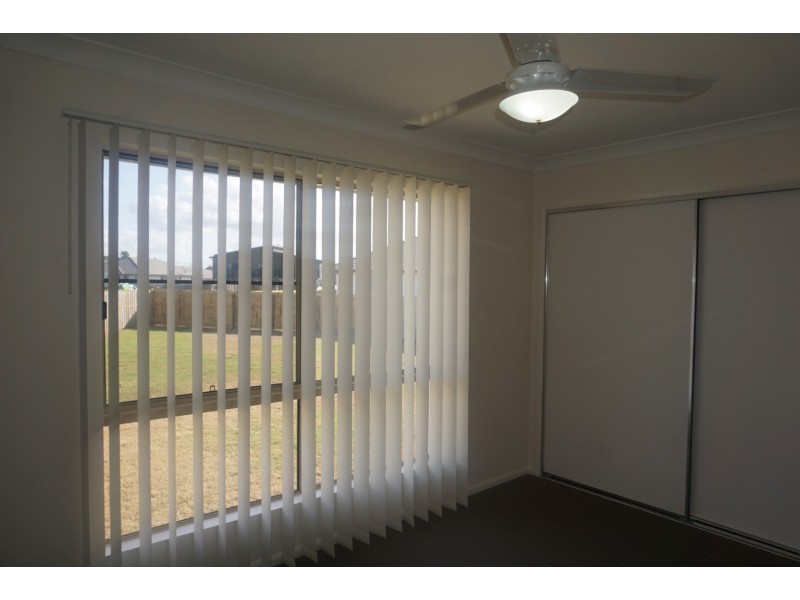 155 Queens Road, Bowen QLD 4805
