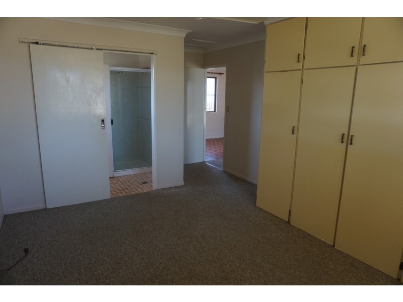 16 Oak Crescent, Bowen QLD 4805