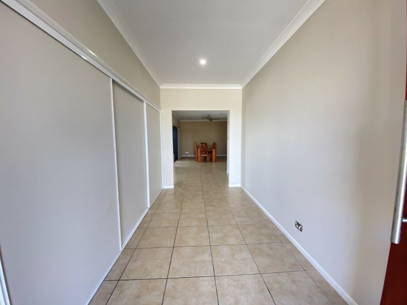 9 Banks Drive, Bowen QLD 4805