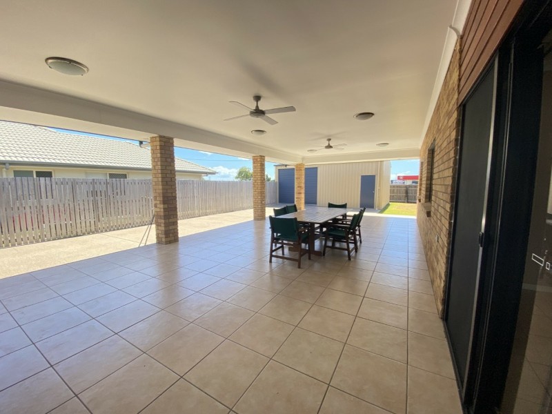 9 Banks Drive, Bowen QLD 4805