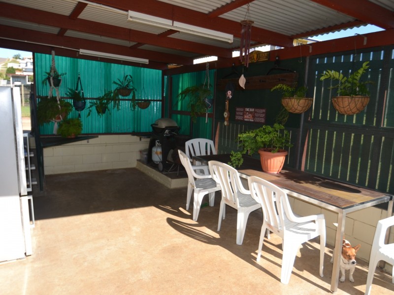 98 Gregory st, Bowen QLD 4805