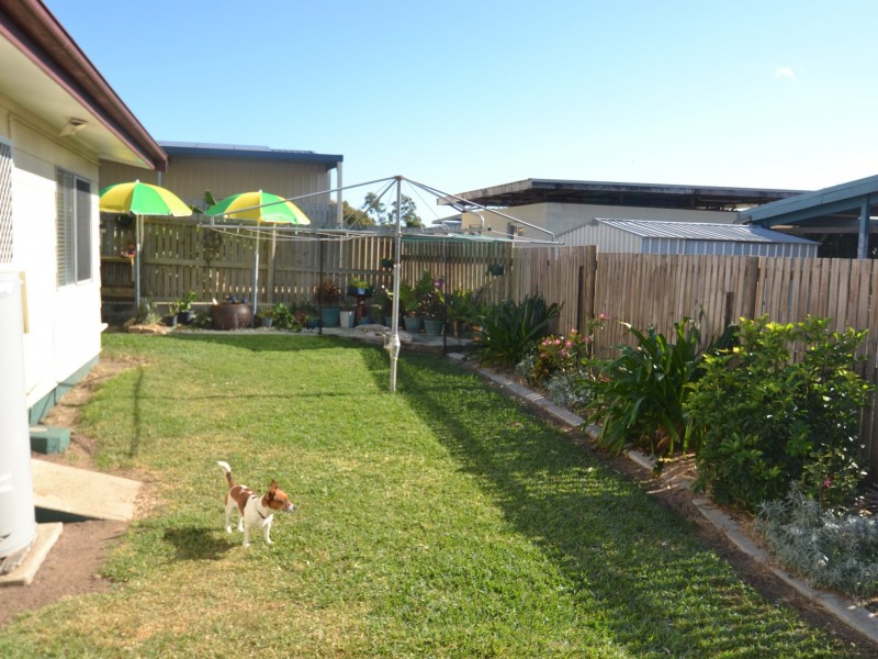 98 Gregory st, Bowen QLD 4805