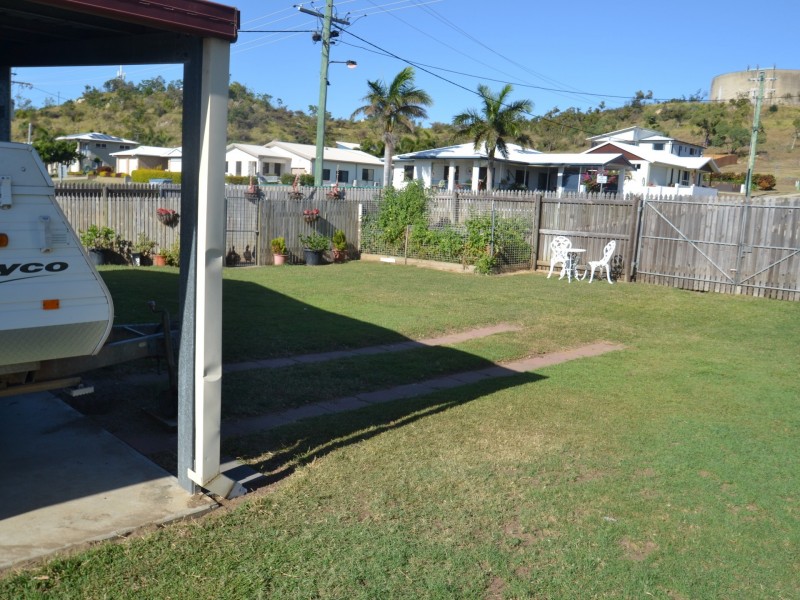 98 Gregory st, Bowen QLD 4805