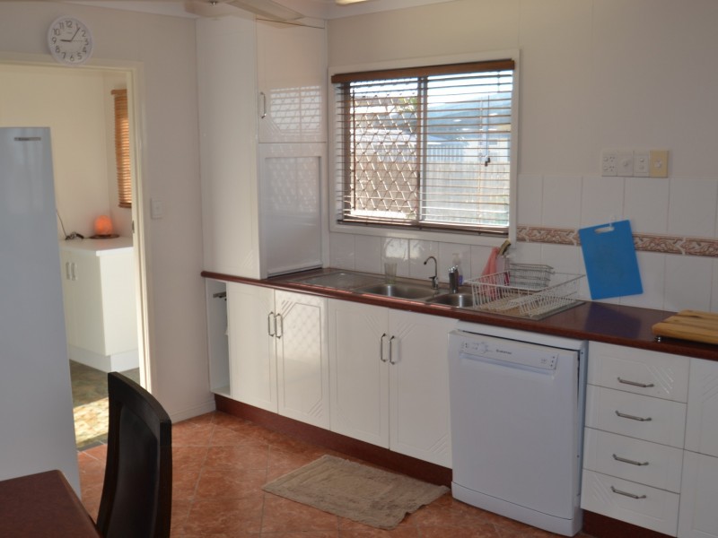 98 Gregory st, Bowen QLD 4805