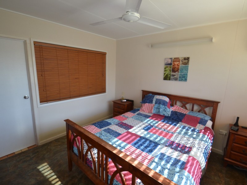 98 Gregory st, Bowen QLD 4805