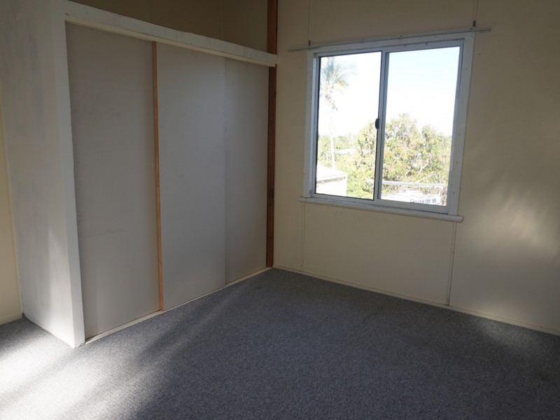 73 Poole Street, Bowen QLD 4805