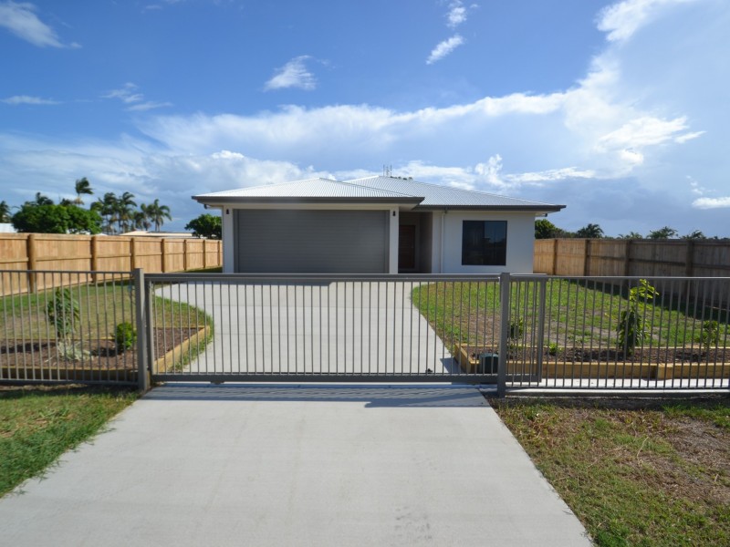 29 Harrison Crt, Bowen QLD 4805