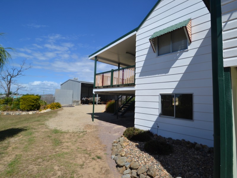 23 Gordon St, Bowen QLD 4805