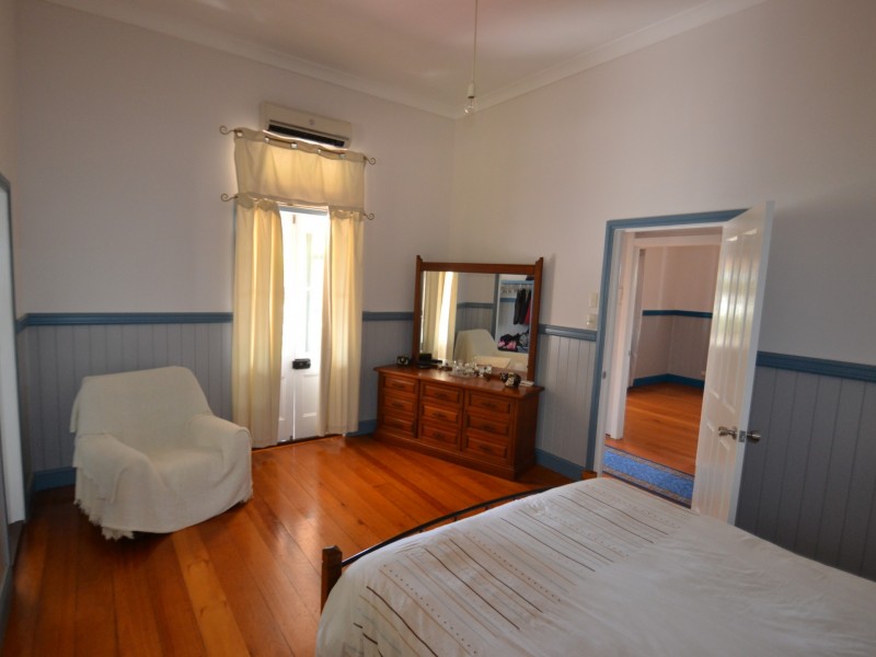 23 Gordon St, Bowen QLD 4805