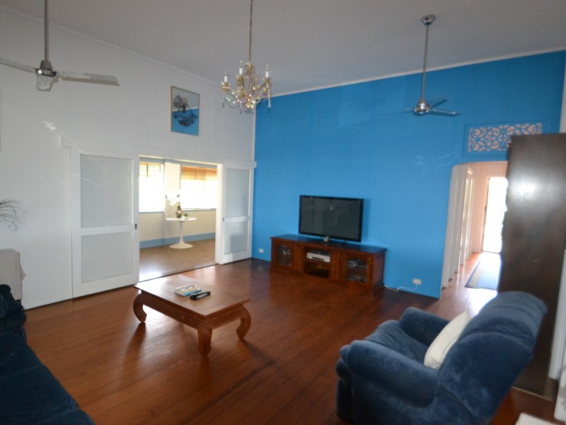 23 Gordon St, Bowen QLD 4805