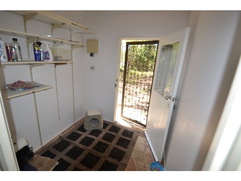 41 Hillview Rd, Bowen QLD 4805