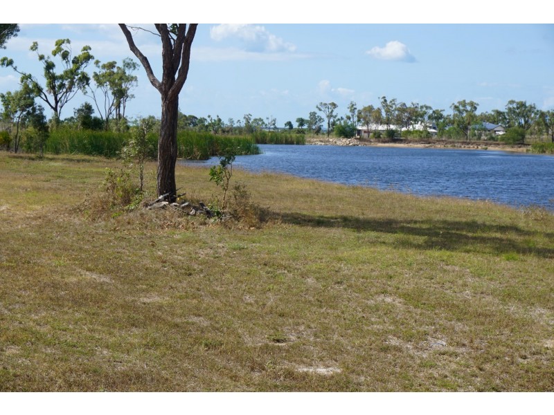 26 scenic Crescent, Bowen QLD 4805