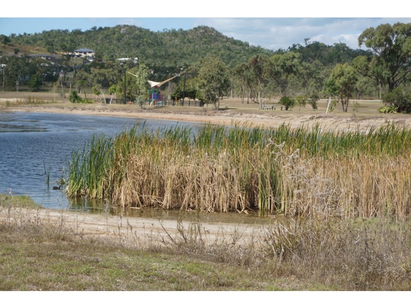 26 scenic Crescent, Bowen QLD 4805