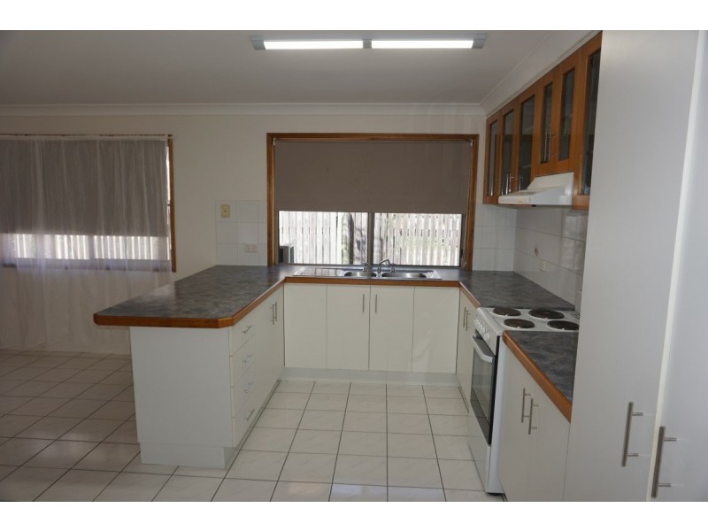 1/116A Soldiers Road, Bowen QLD 4805