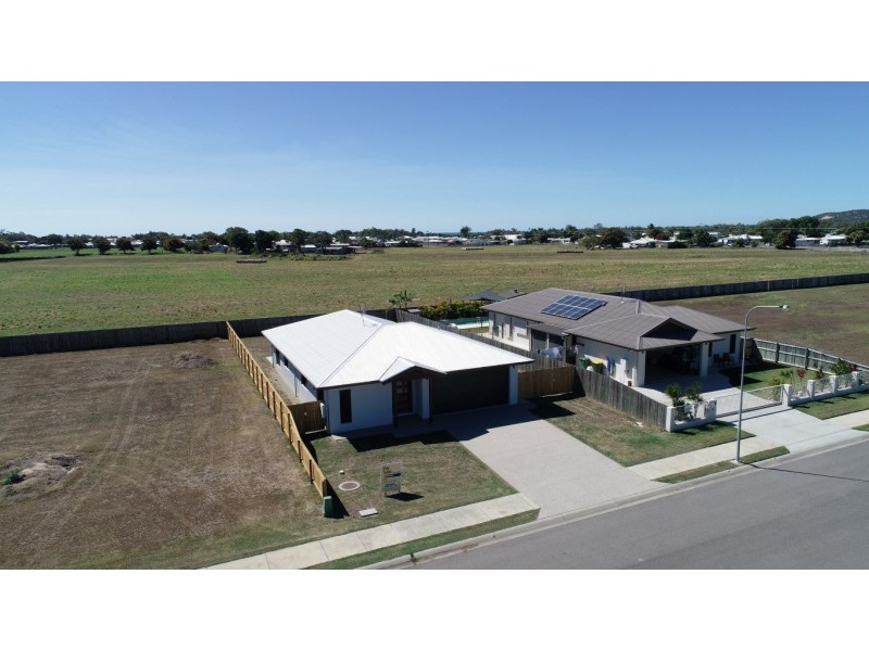 28 Harrison Crt, Bowen QLD 4805