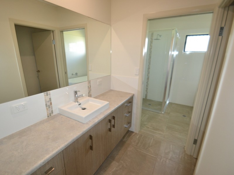 28 Harrison Crt, Bowen QLD 4805