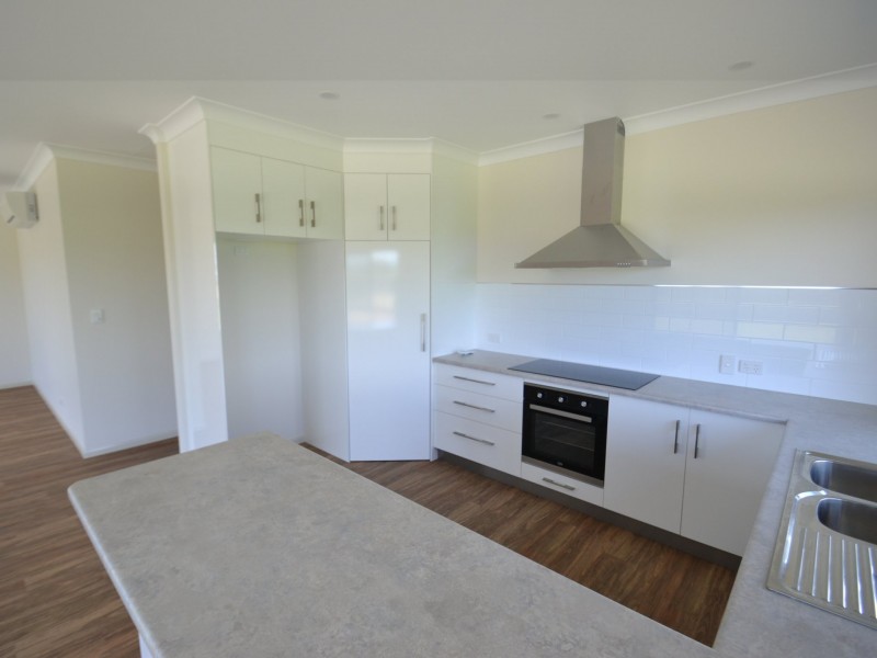 28 Harrison Crt, Bowen QLD 4805