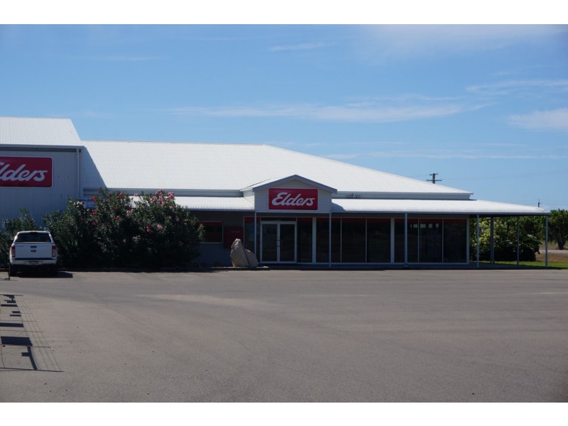 38 Collinsville Road, Bowen QLD 4805
