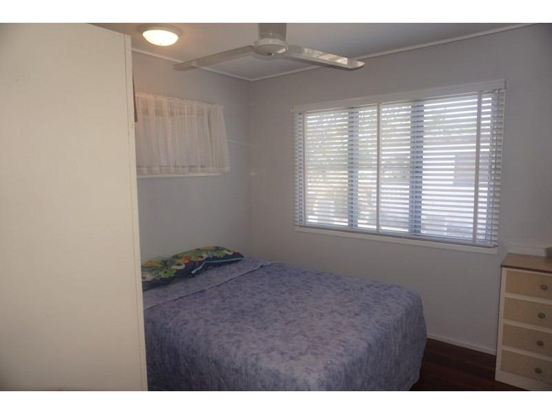 16 Casuarina St, Bowen QLD 4805