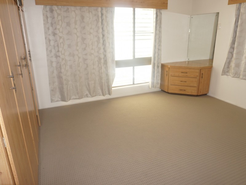 24 Gilbert Street, Bowen QLD 4805