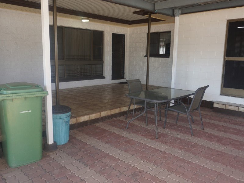 24 Gilbert Street, Bowen QLD 4805