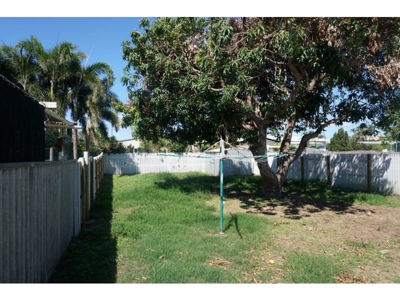 48 Creek Street, Bowen QLD 4805